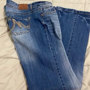 Women’s Jeans. In Excellent condition.